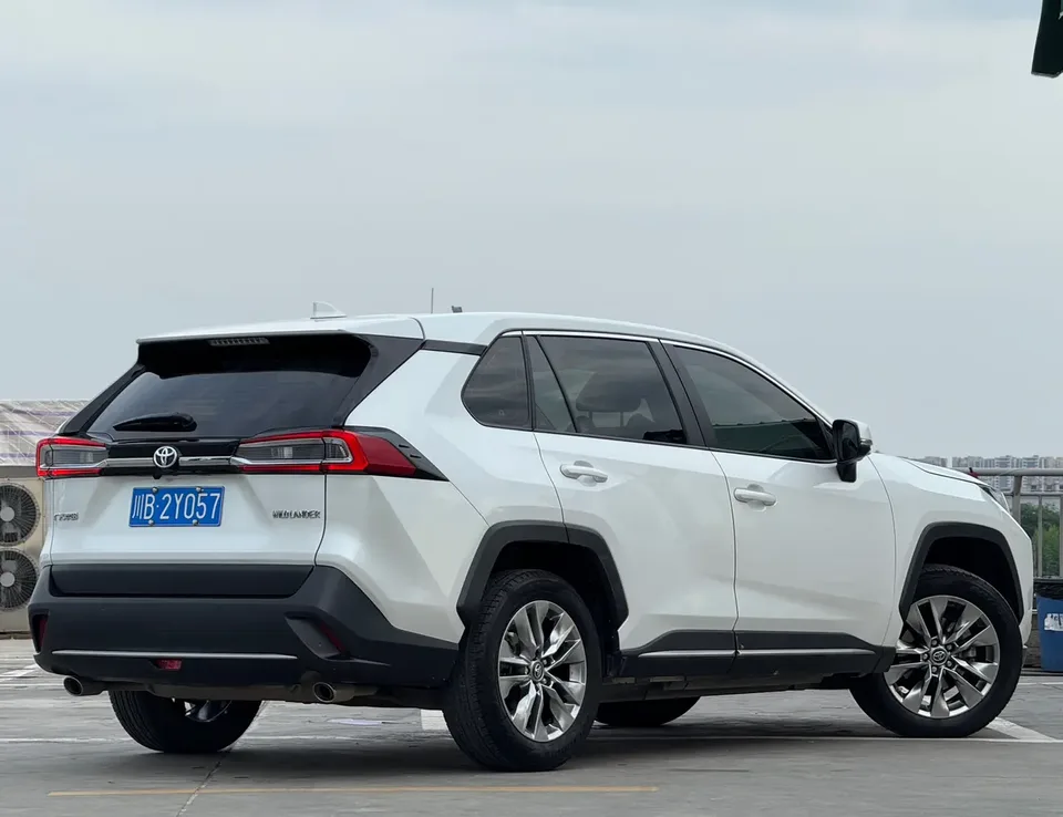 Toyota Willanda Willanda 2022 2.0L two-wheel drive luxury PLUS version 2022 — thumbnail 2