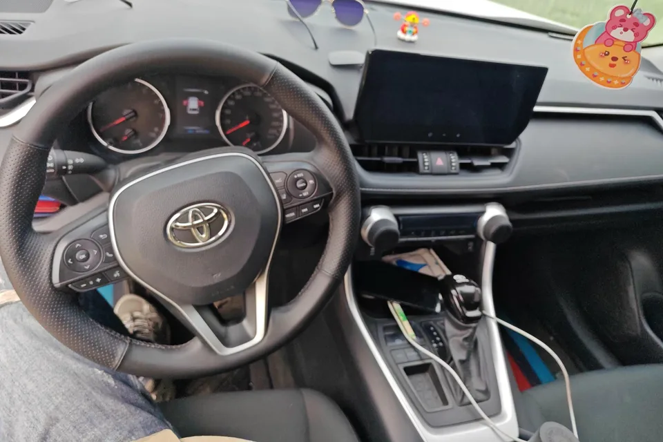 Toyota Willanda 2.0L 2WD Leading Edition 2024 — миниатюра 4