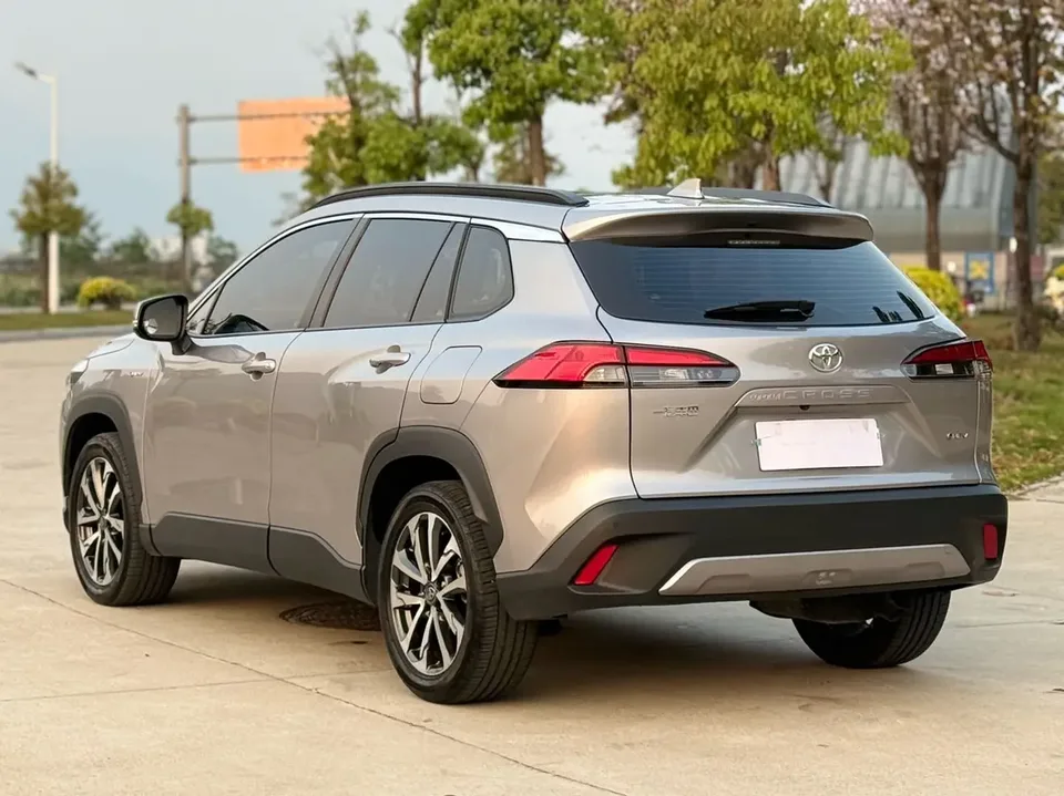 Toyota CorollaCross 2.0L Intelligent Electric Hybrid Dual Engine Flagship Edition 2024 — миниатюра 2