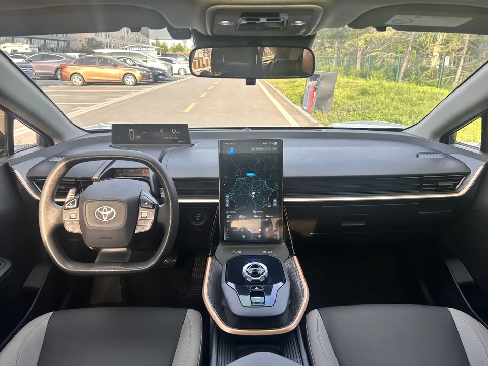 Toyota bZ3 Elite PRO 2023 — миниатюра 3