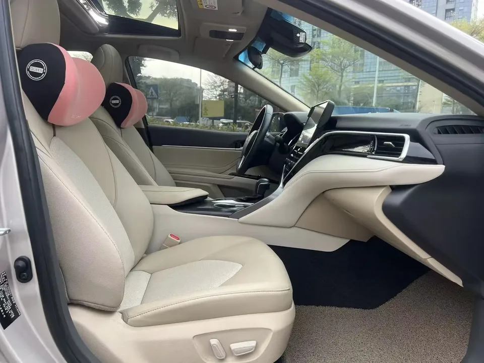 Toyota Camry 2.0G Deluxe Edition 2023 — миниатюра 5