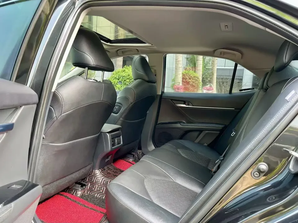 Toyota Camry 2.0S Advanced Edition 2024 — миниатюра 3