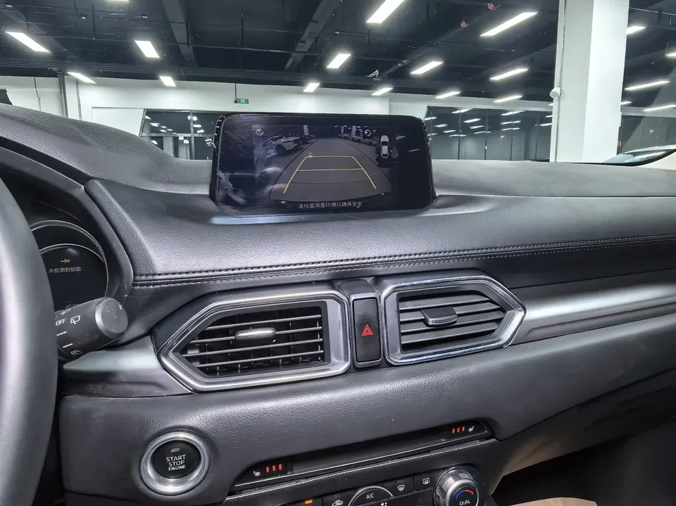 Mazda CX-5 2.0L automatic two-wheel drive smart model 2022 — миниатюра 4