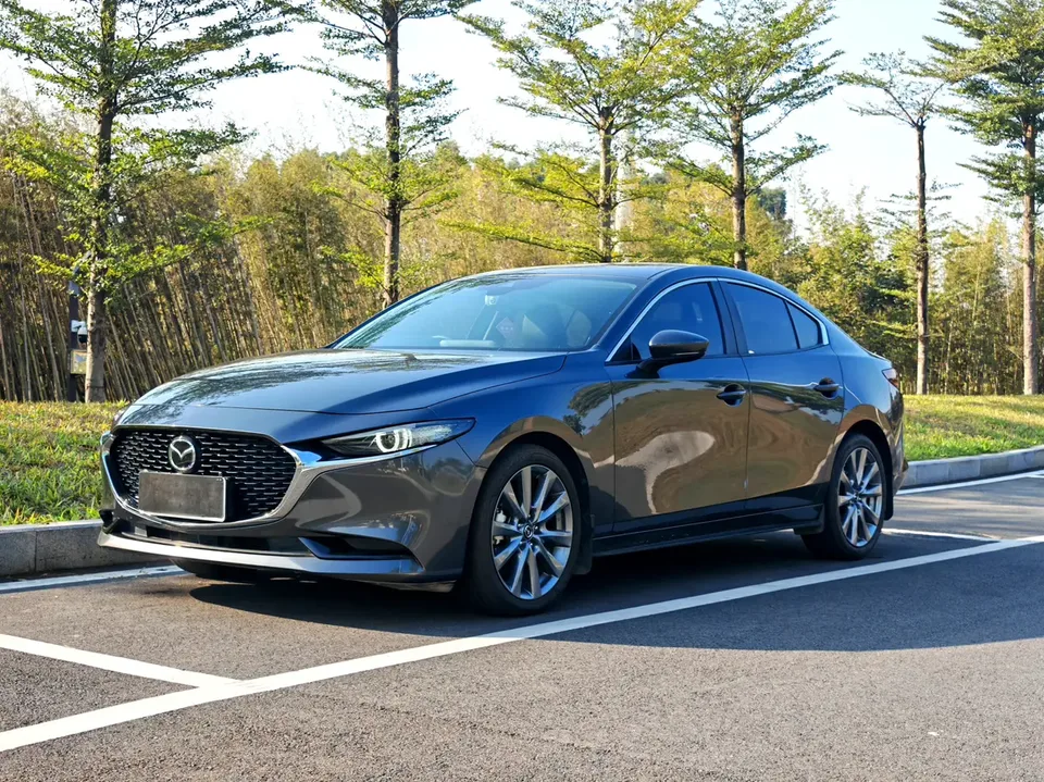 Mazda Axela 2022