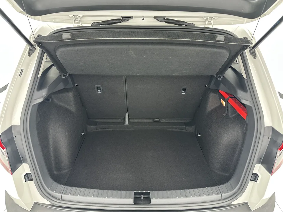 Skoda Karoq Korok 2022 TSI280 Deluxe Edition 2022 — миниатюра 5