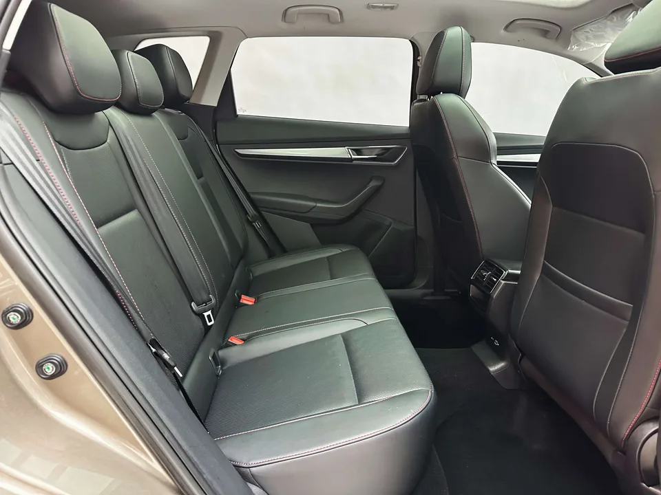 Skoda Karoq TSI280 Exclusive Edition 2022 — миниатюра 5
