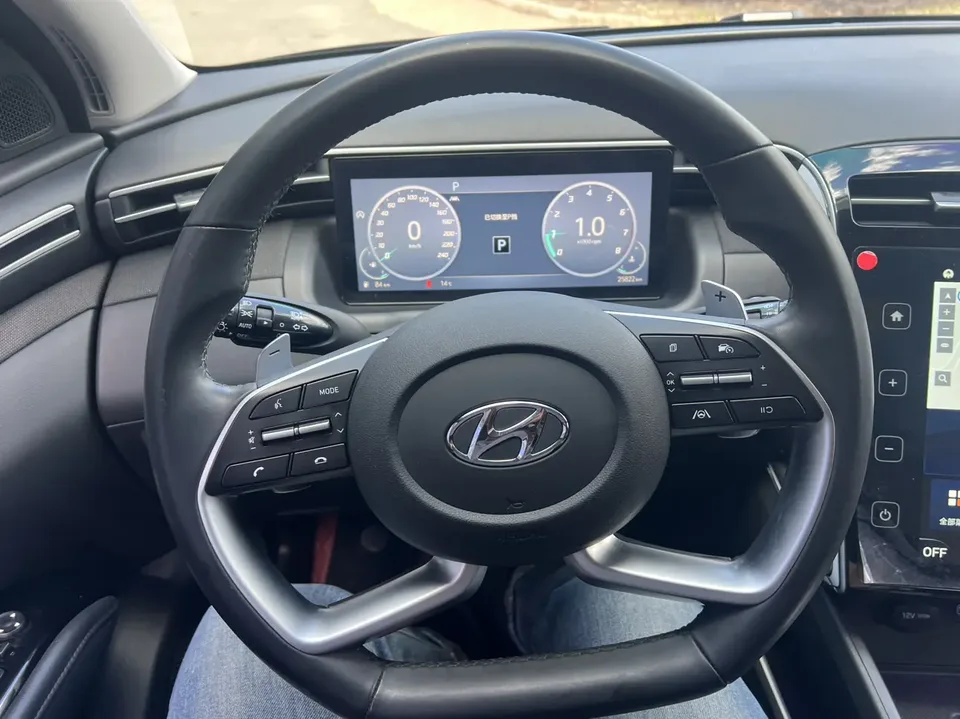 Hyundai tucson l Tucson L 1.5T TOP two-wheel drive flagship version 2022 — миниатюра 5
