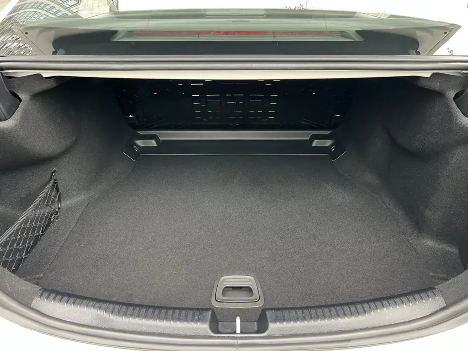 Mercedes-Benz Mercedes Benz C Class Mercedes-Benz C-Class 2022 C 200 L Sports Edition 2022 — миниатюра 5