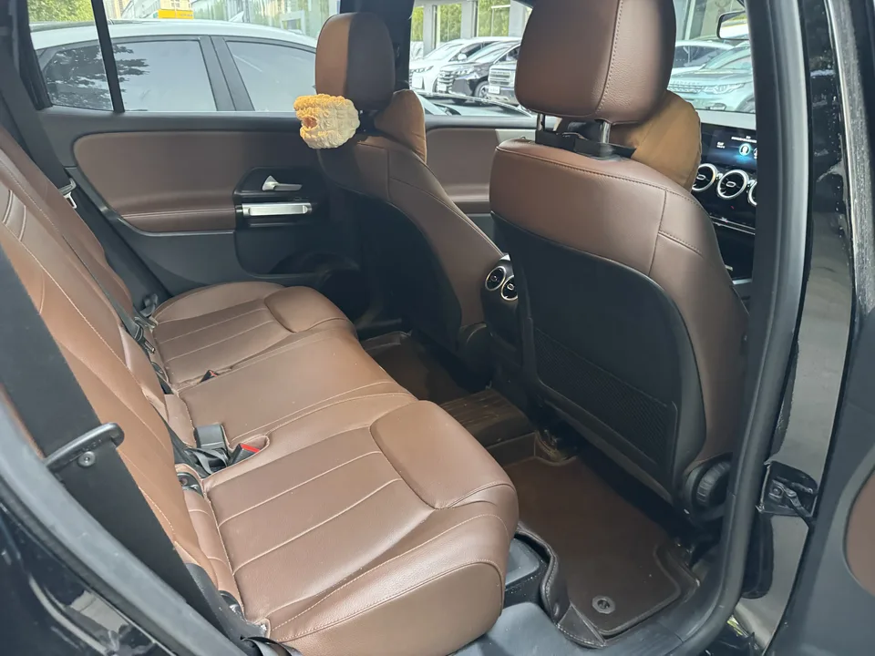 Mercedes-Benz GLB-Class Mercedes-Benz GLB 2023 GLB 200 Dynamic 2023 — миниатюра 3