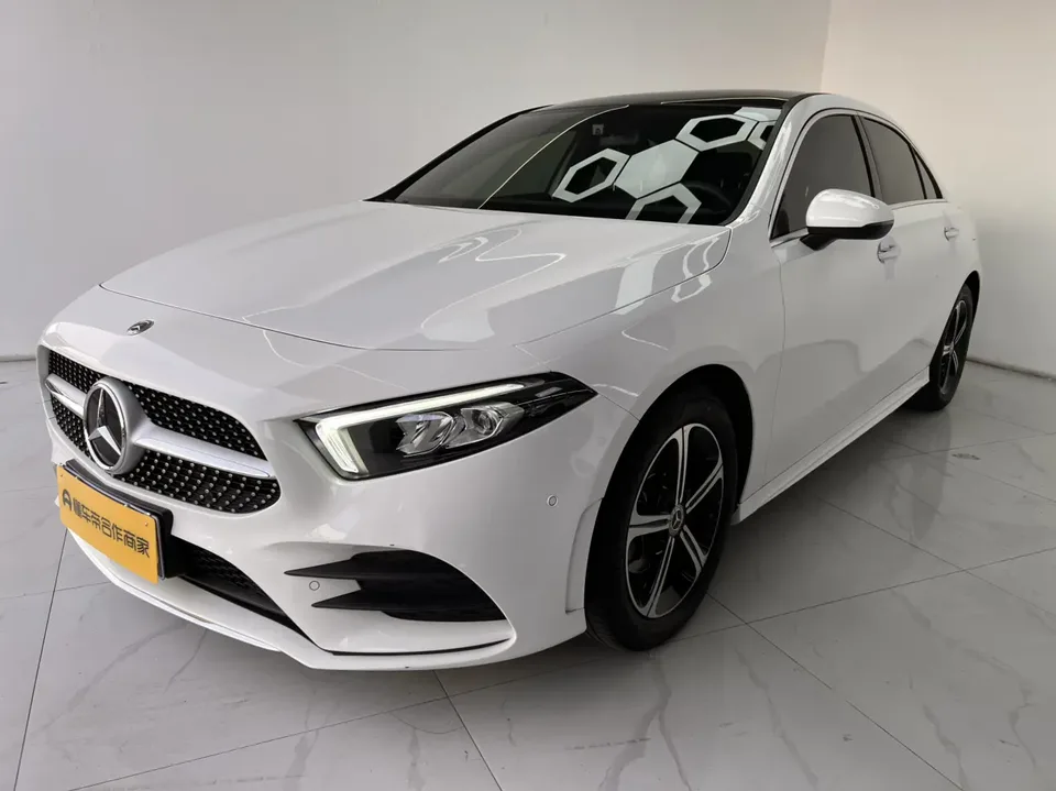 Mercedes-Benz Mercedes Benz A Class 2023