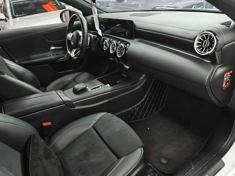 Mercedes-Benz Mercedes Benz A Class Mercedes-Benz A-Class 2022 A 200 L sports sedan dynamic version 2022 — миниатюра 5
