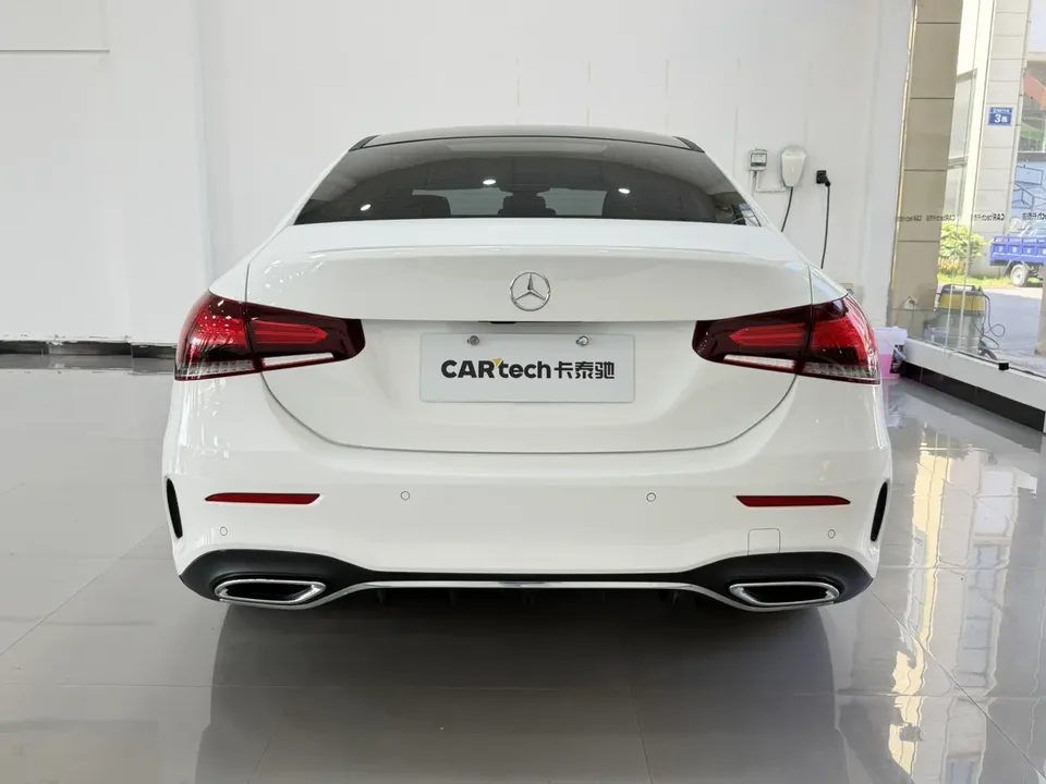 Mercedes-Benz Mercedes Benz A Class Mercedes-Benz A-Class 2022 A 200 L Sports Sedan Fashion Edition 2022 — миниатюра 2