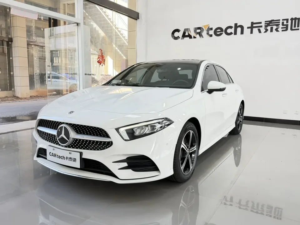 Mercedes-Benz Mercedes Benz A Class 2022