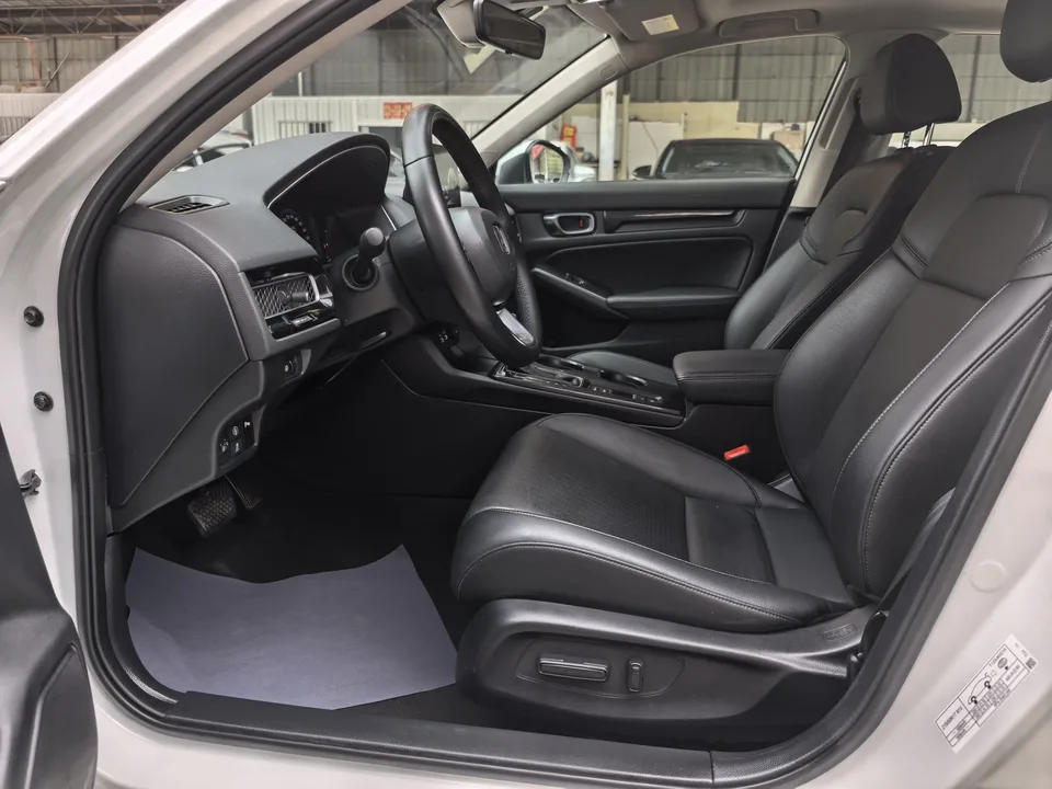 Honda Integra 240TURBO CVT Leading Edition 2024 — миниатюра 5