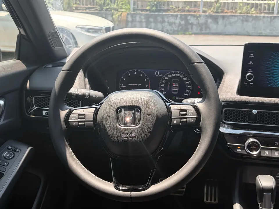 Honda CIVIC 2022 Civic 240TURBO CVT Ignition Edition 2023 — миниатюра 4