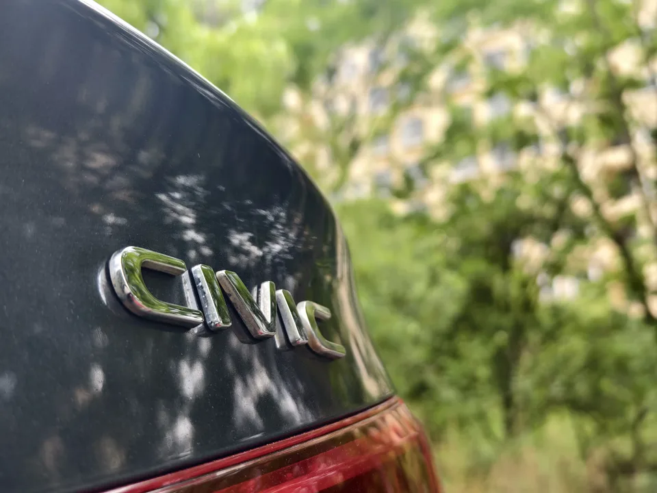 Honda CIVIC 2022 Civic 240TURBO CVT Dynamic Edition 2022 — миниатюра 3