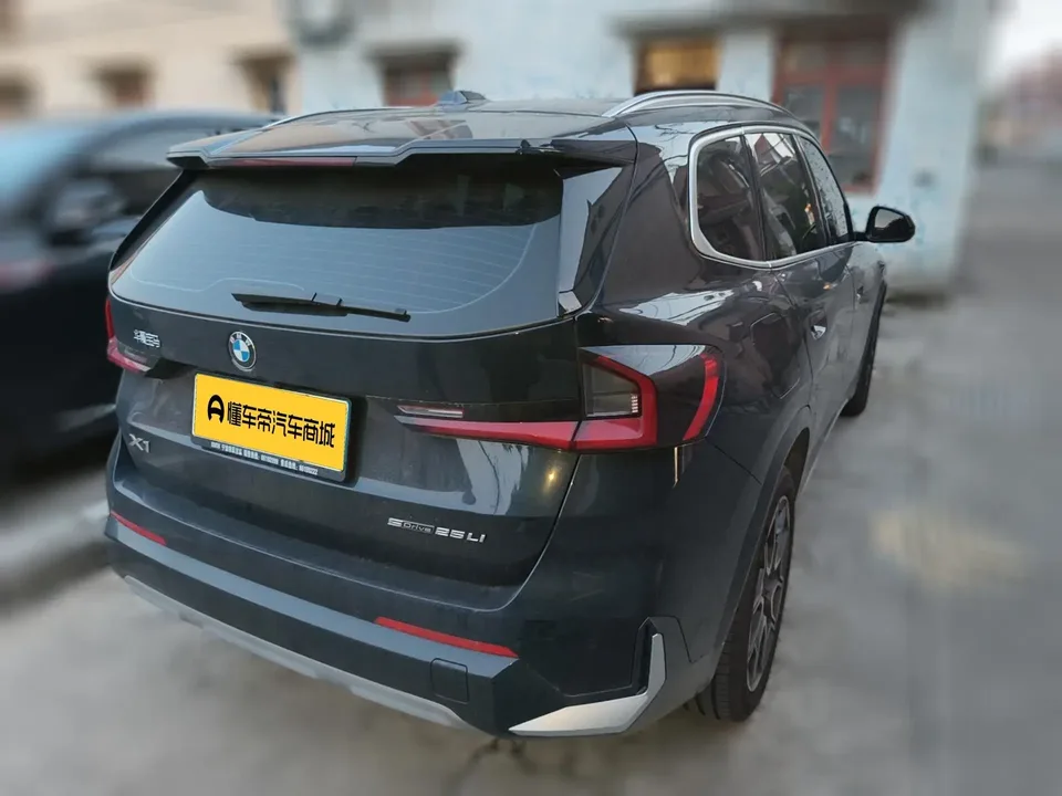 BMW X1 sDrive25Li X Design Package 2025 — миниатюра 4