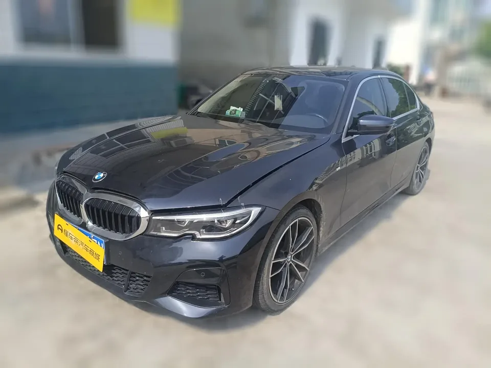 BMW 3 Series 2022