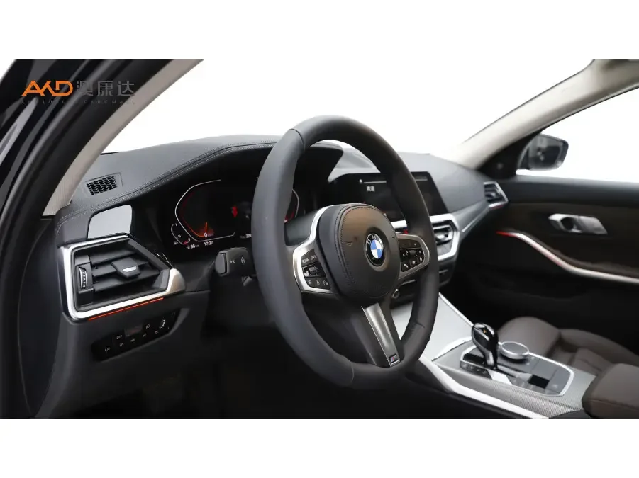 BMW 3 Series facelift 325i M Sport Night Edition 2022 — миниатюра 2