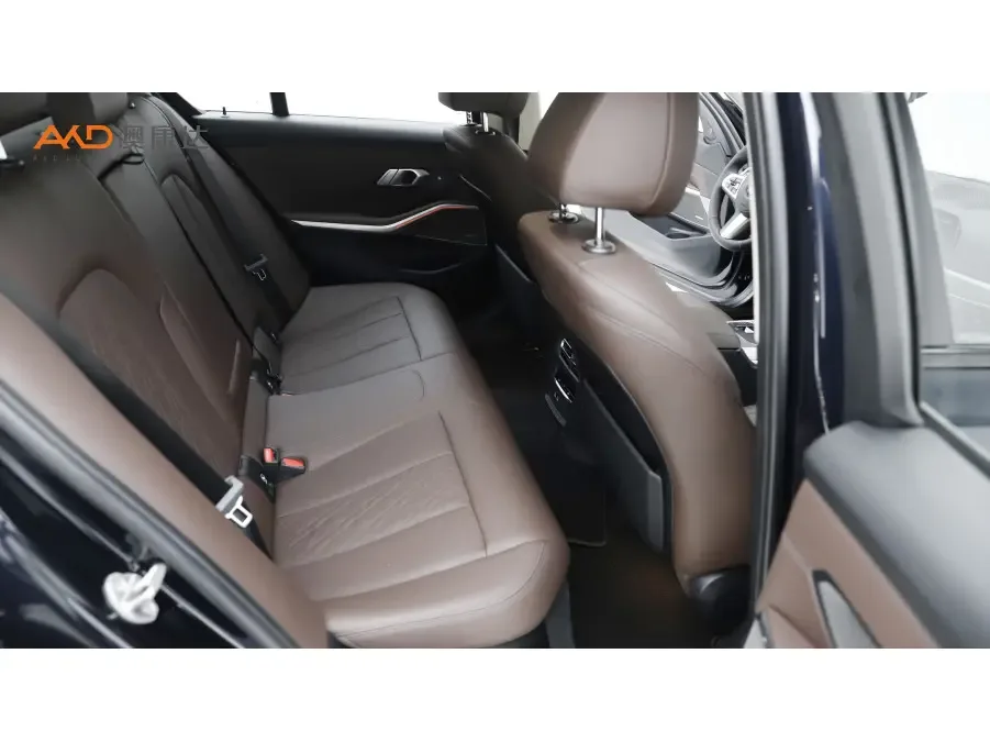 BMW 3 Series facelift 325i M Sport Night Edition 2022 — миниатюра 4
