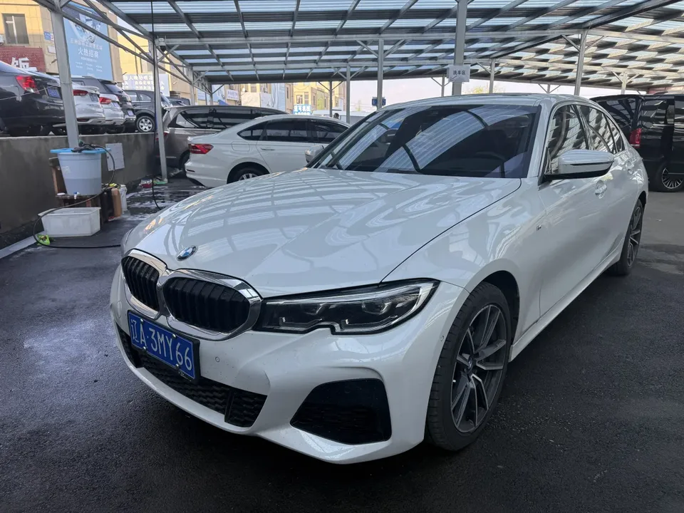 BMW 3 Series 2022