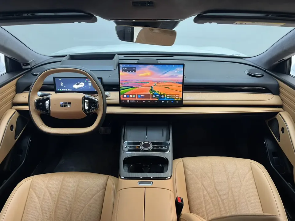 Geely Galaxy Star 8 PHEV 130km EM-P Starship Edition 2025 — миниатюра 4