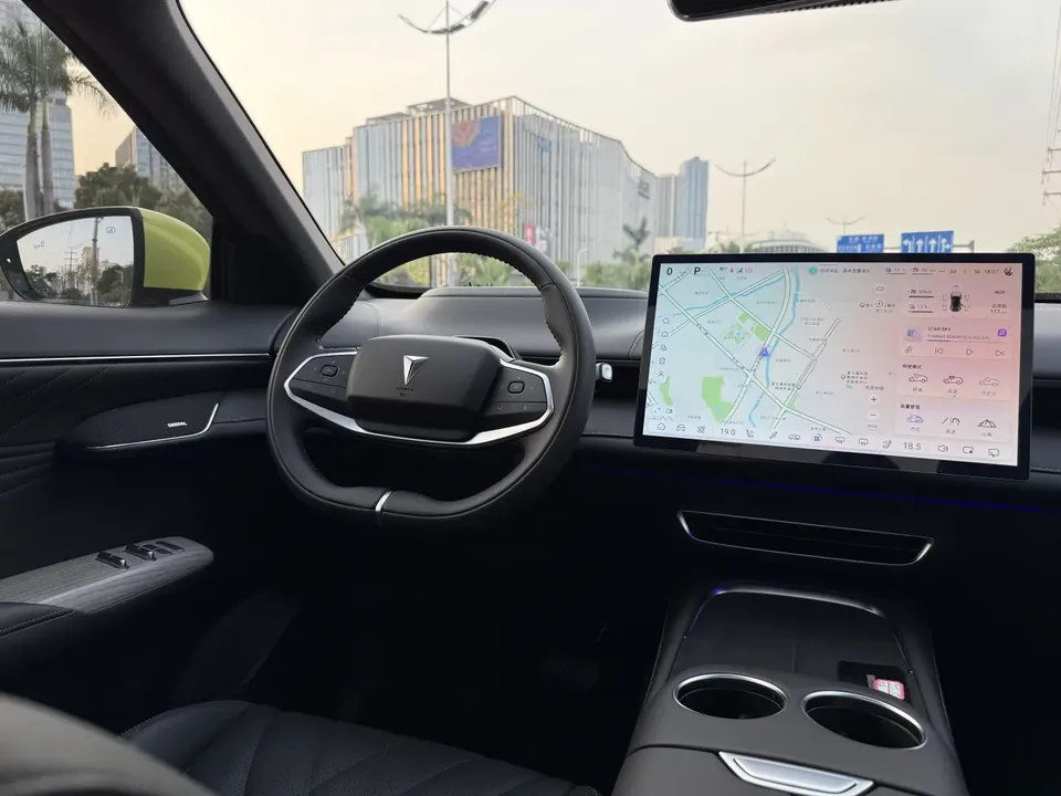 Deepal dark blue S07 200Max Extended Range Edition 2023 — миниатюра 3