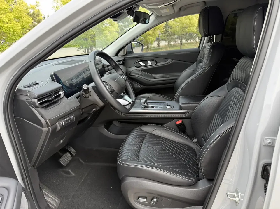 Exeed TXL Xingtu Lingyun 2023 Lingyun 400T 2WD Xingrui PRO Edition 2023 — миниатюра 5