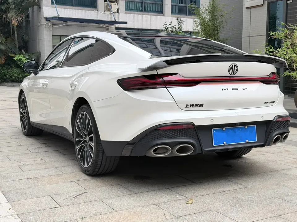 MG 7 MG7 2023 2.0T Automatic Beauty Hunter Luxury Edition 2023 — thumbnail 5