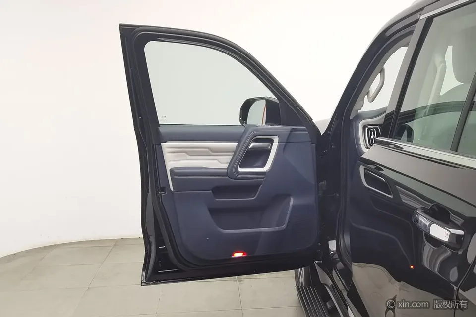 BAIC Beijing Off-road BJ60 2.0T Automatic Weekend Edition Five Seats 2023 — миниатюра 4