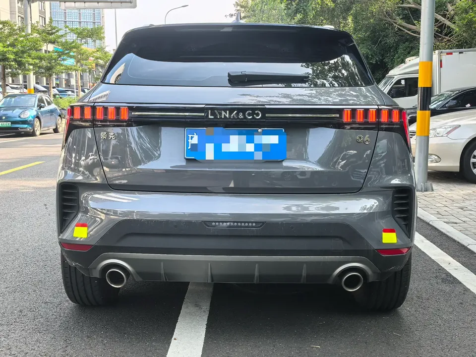 Lynk & Co 06 Lynk & Co 06 2023 Remix 1.5T Halo 2024 — миниатюра 2