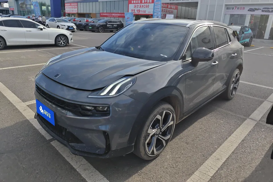 Lynk & Co 06 2024