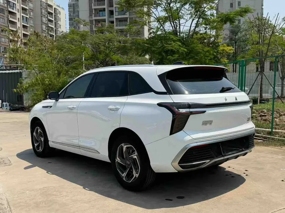 Hongqi HS3 1.5T Shanwei Edition 2023 — миниатюра 4