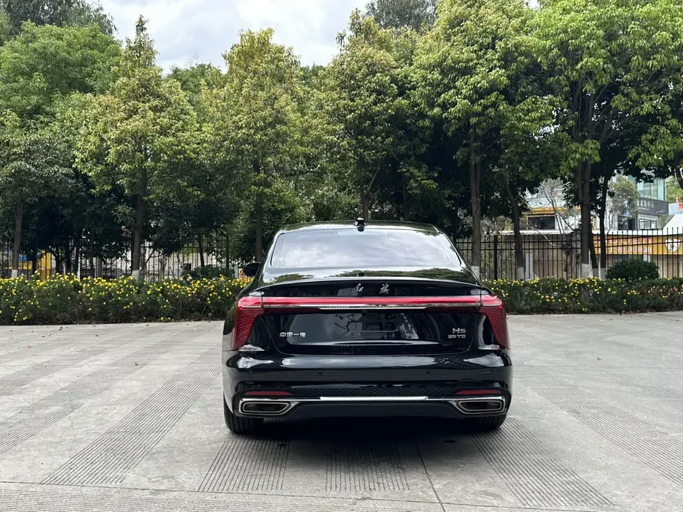 Hongqi H5 Hongqi H5 2023 1.5T DCT Zhilian Qiyun Edition 2023 — миниатюра 5