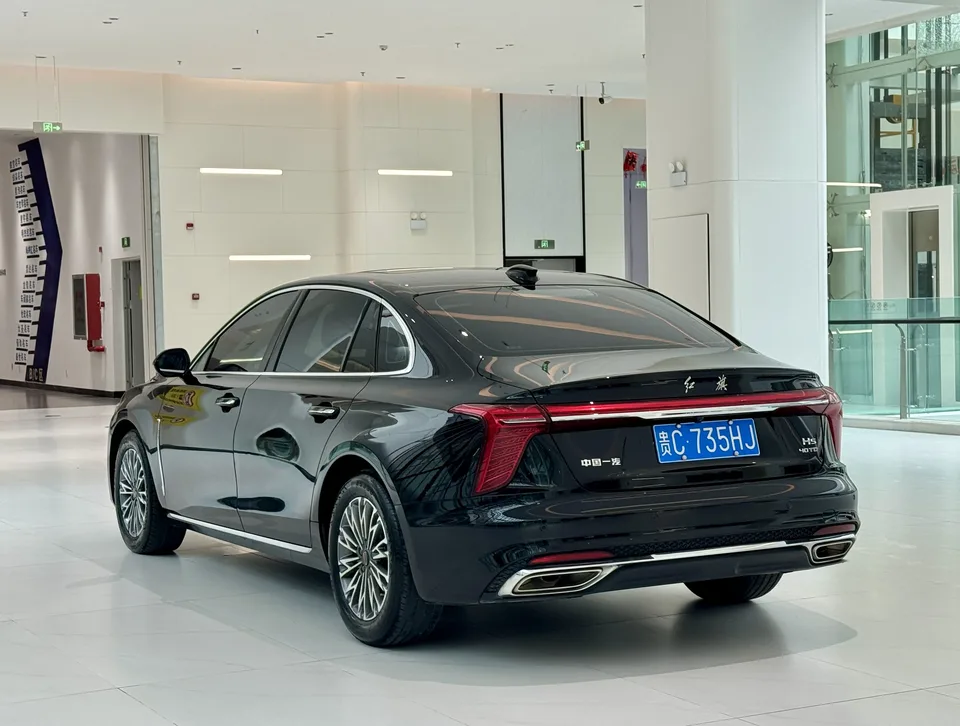 Hongqi H5 Hongqi H5 2024 2.0T Automatic Intelligent Connection Flagship Edition 2024 — миниатюра 5