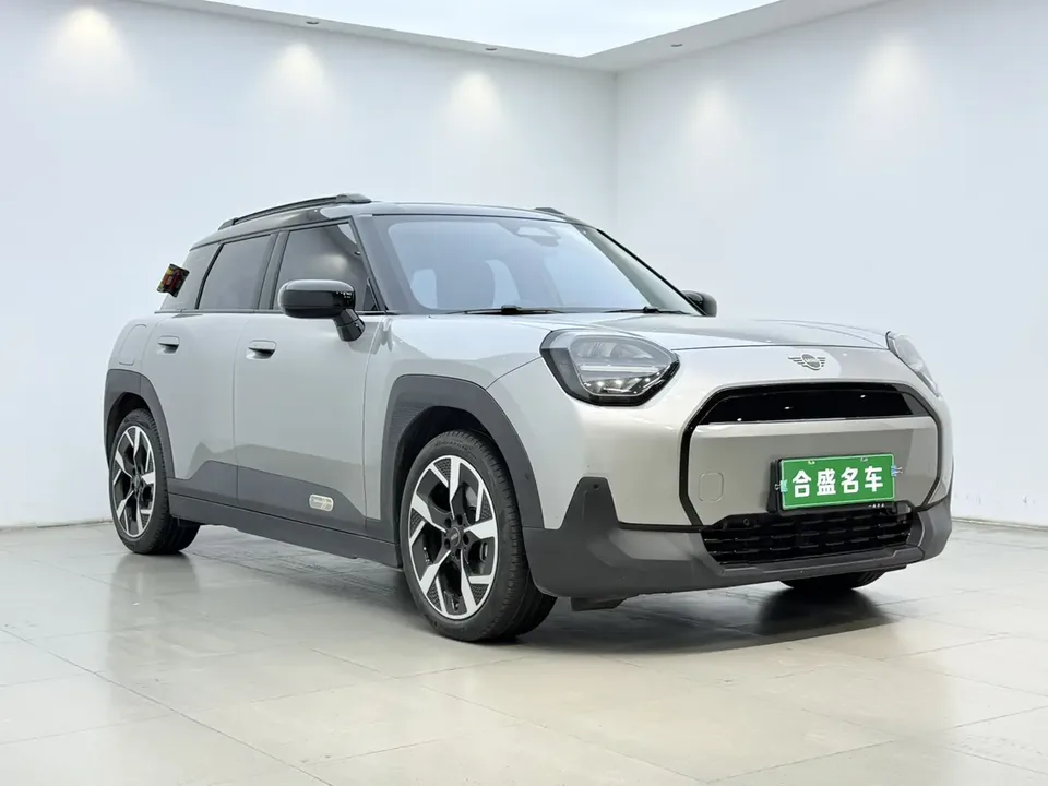 MINI Electric ACEMAN 2025