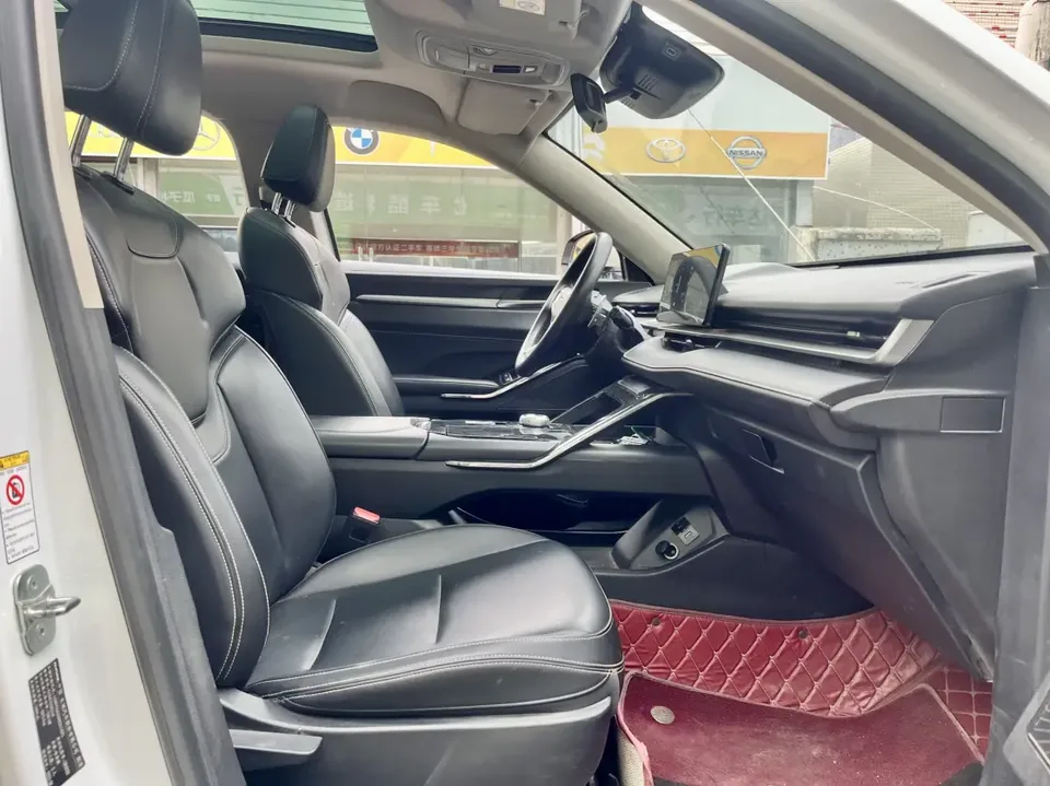 Haval H6 third generation 2.0T automatic four-wheel drive Max version 2022 — миниатюра 4