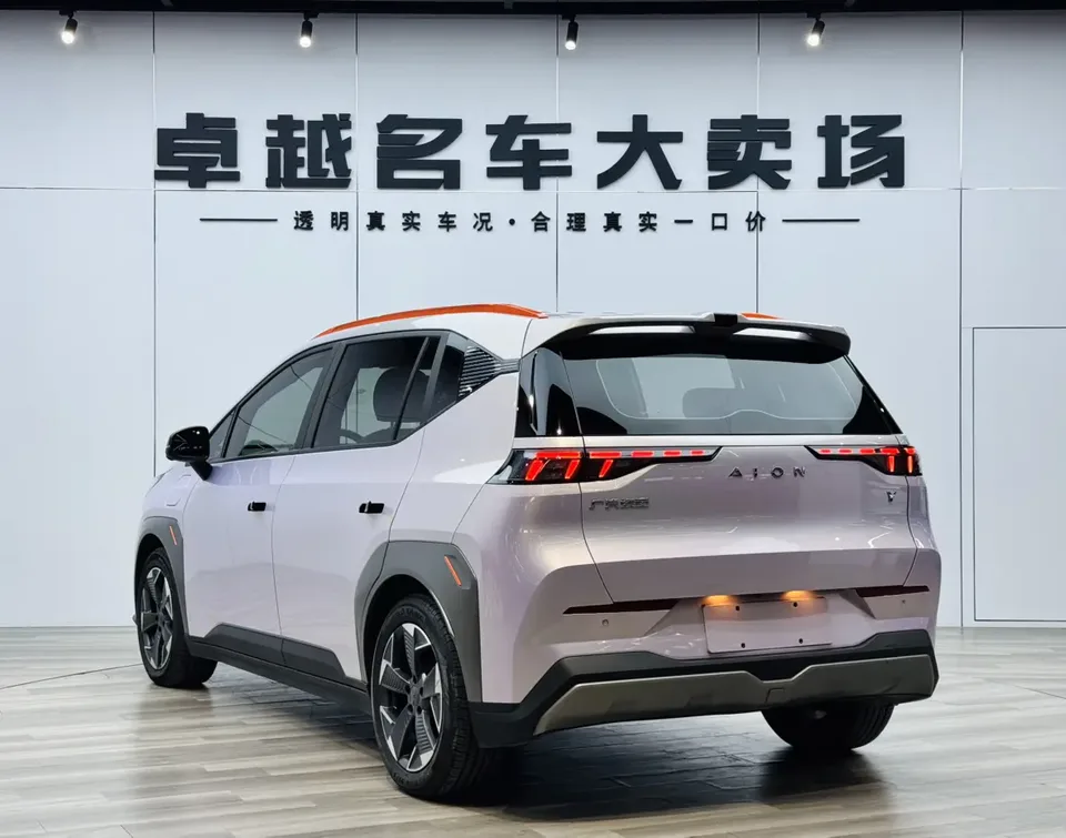 AION Y AION Y 2022 70 Smart Edition Lithium Iron Phosphate 2022 — миниатюра 2