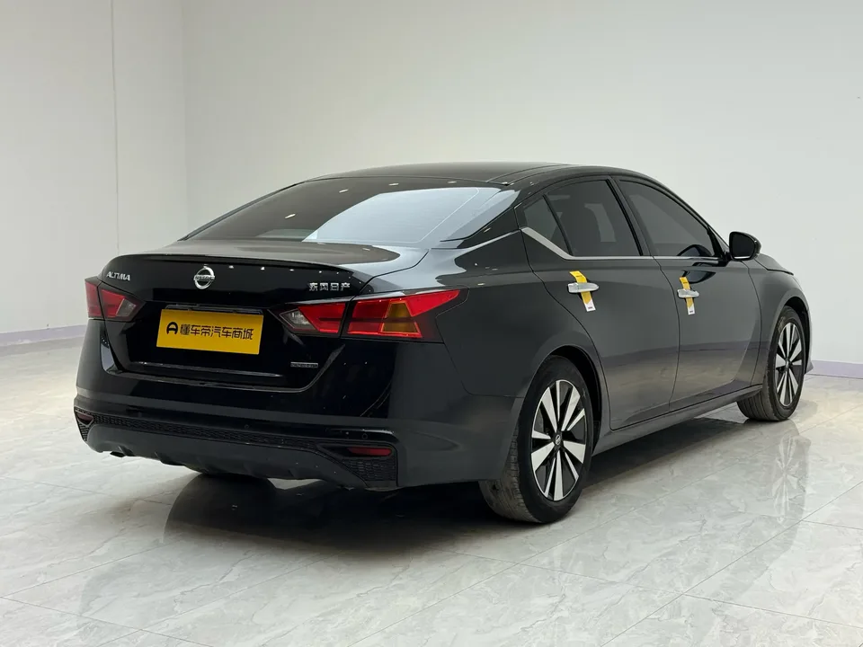Nissan Altima Teana 2021 2.0L XL Comfort Edition 2022 — миниатюра 2