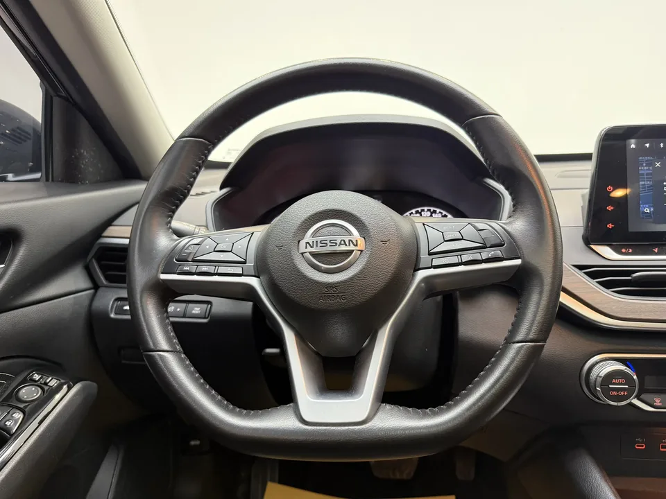Nissan Altima Teana 2021 2.0L XL Comfort Edition 2022 — миниатюра 4