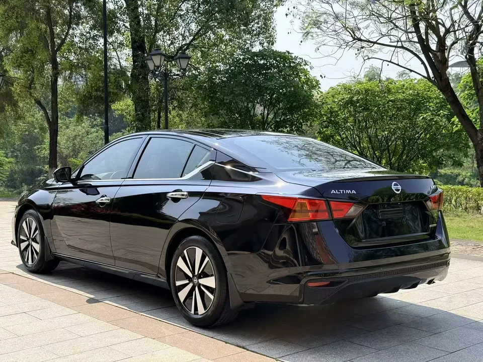 Nissan Altima Teana 2021 2.0L XL Comfort Edition 2022 — миниатюра 2