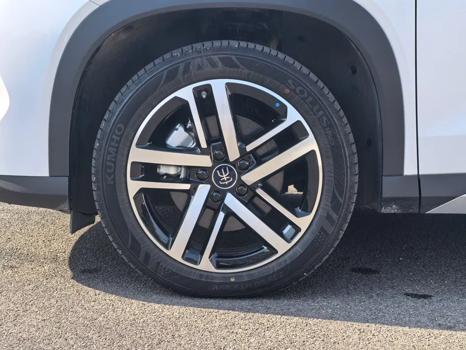 BYD Song L DM DM-i 112KM Leading Model 2025 — миниатюра 3