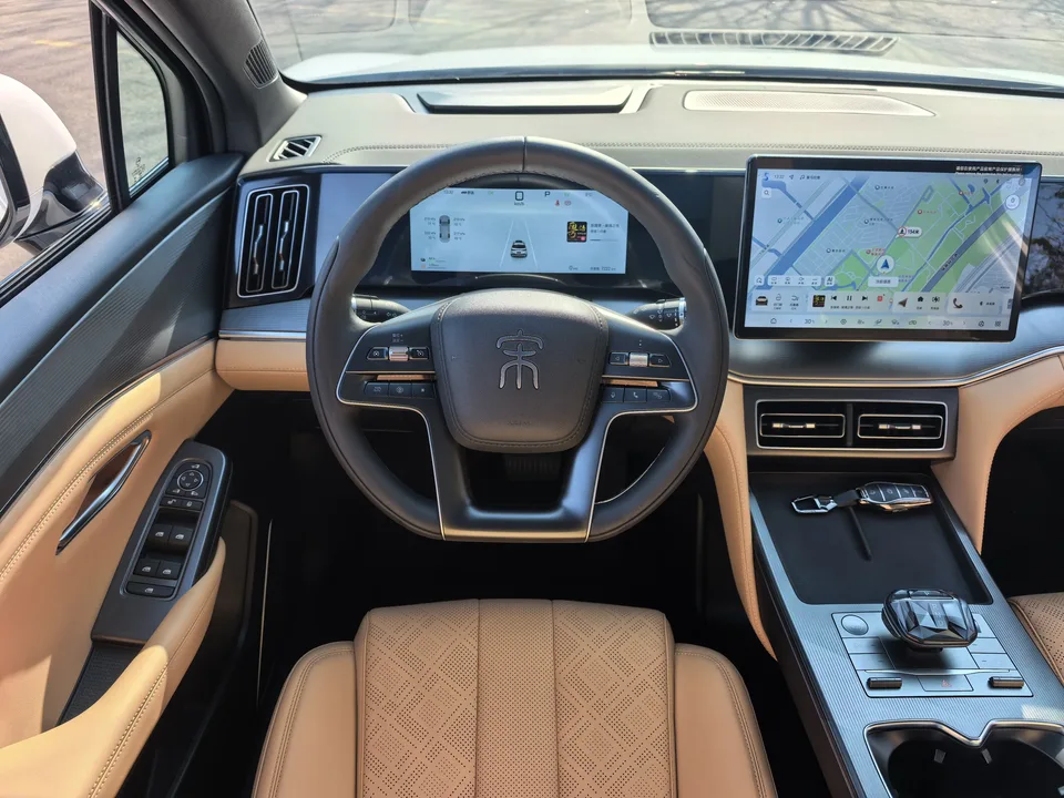 BYD Song L DM DM-i 112KM Leading Model 2025 — миниатюра 4