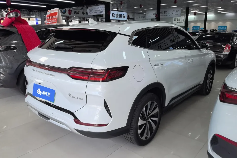 BYD Song PLUS EV Champion Edition 520KM Premium 2023 — миниатюра 3
