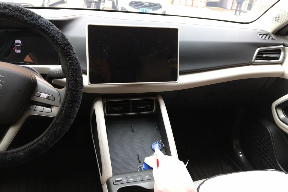 BYD Yuan Up Smart Driving Edition 401KM Vitality Edition 2025 — миниатюра 3