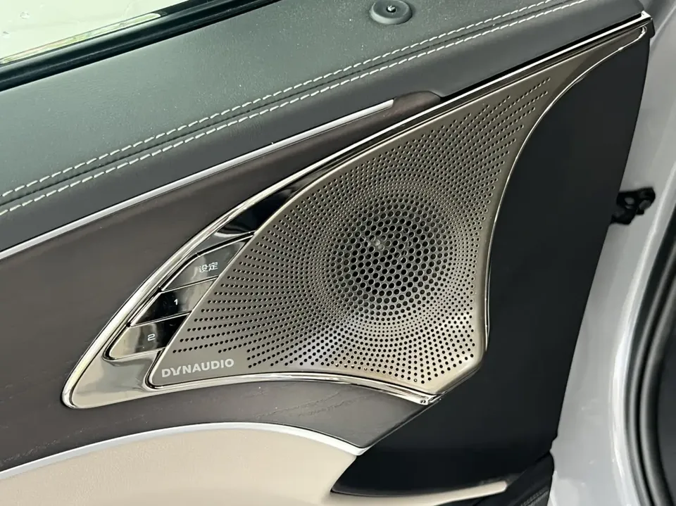 BYD Han DM Intelligent Driving Edition DM-i 125KM LiDAR Flagship Model 2025 — миниатюра 3