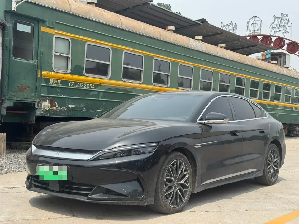 BYD Han DM 2025
