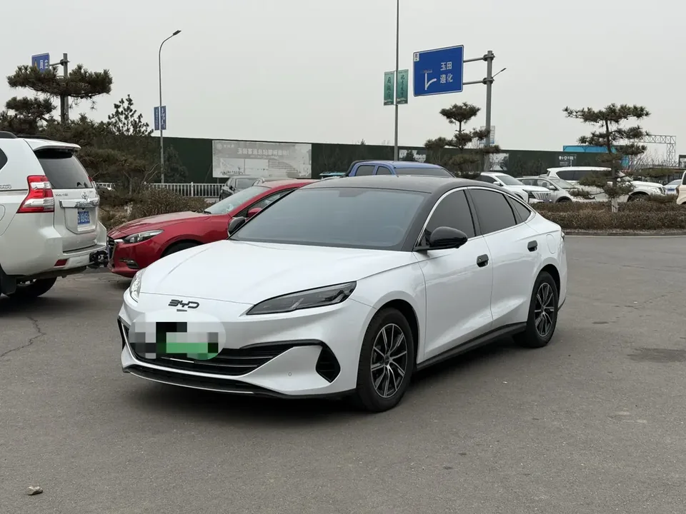 BYD Seal 06DM 2025