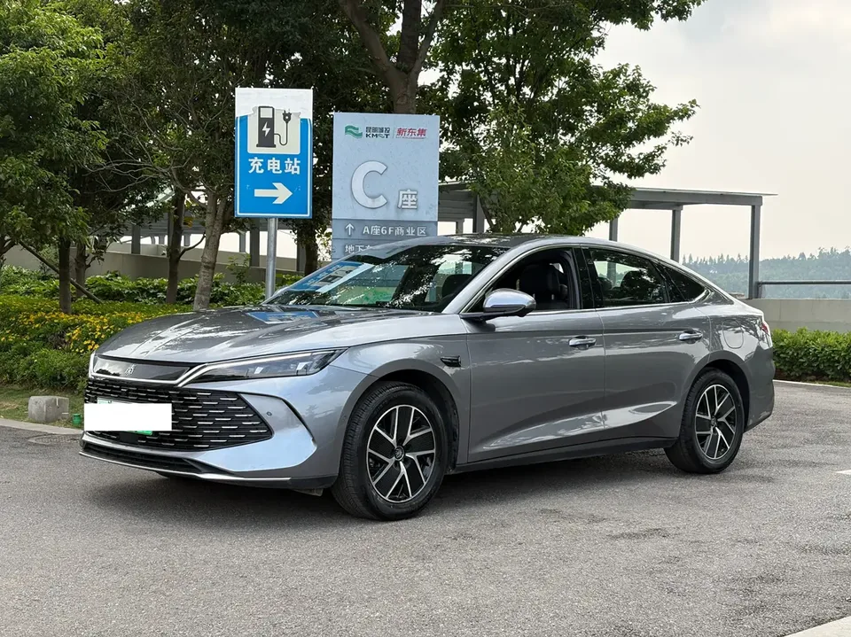 BYD Qin L DM 2025