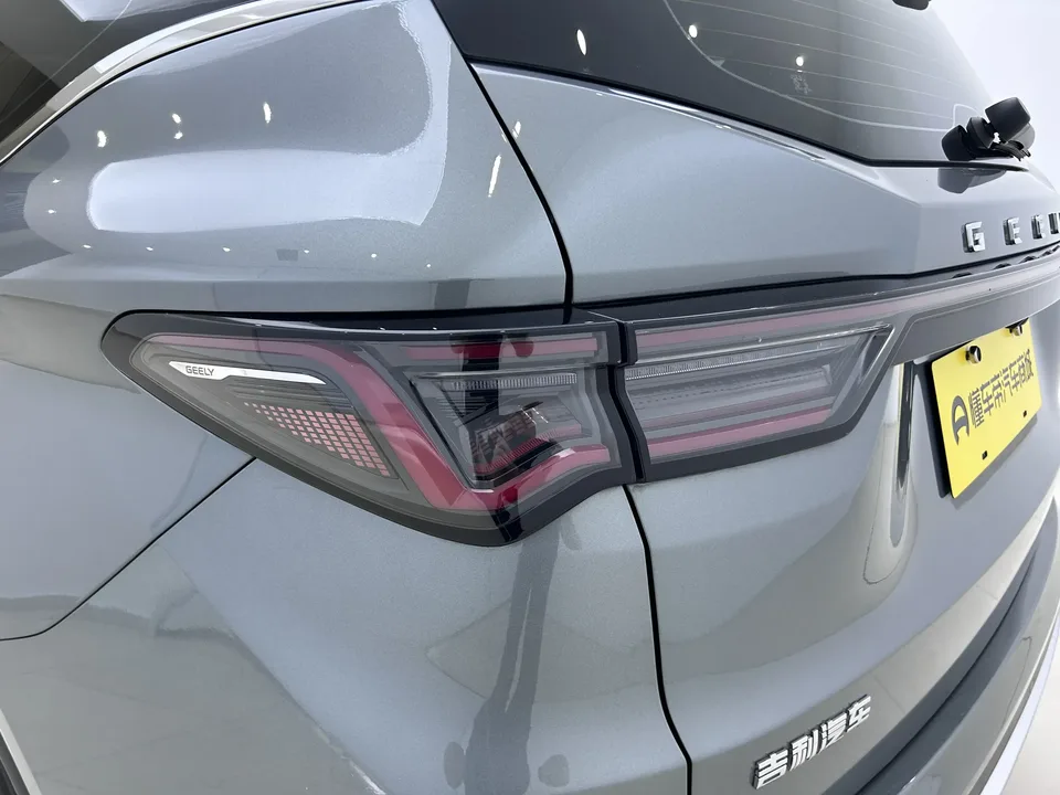 Geely Jiaji Jiaji 2023 Jiaji L 1.5TD DCT Luxury Edition 2023 — миниатюра 3